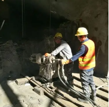 沁水水下抗分散灌浆料特点 水下不分散注浆料介绍