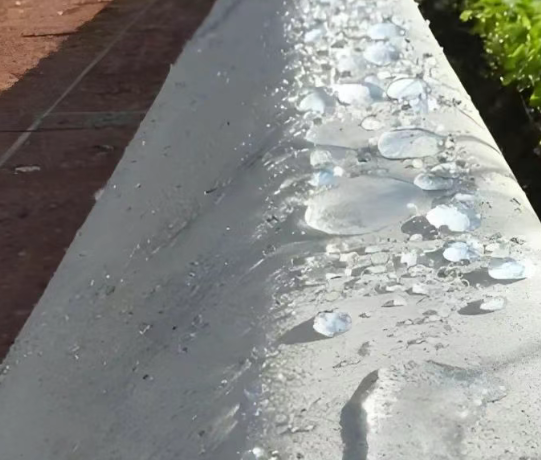 沁水硅烷浸渍涂料在混凝土保护中的应用